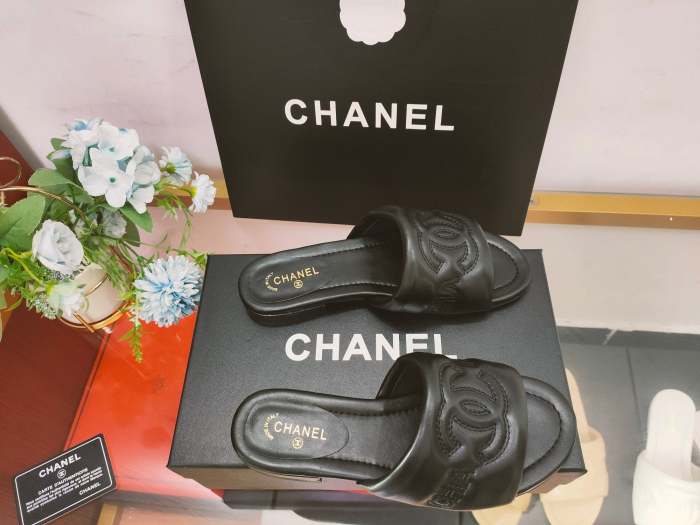 Women's Flat slippers shoe ,size 35-40 ,SS50-1235-1237