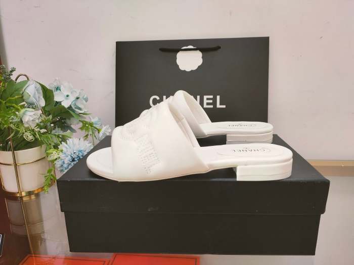 Women's Flat slippers shoe ,size 35-40 ,SS50-1235-1237
