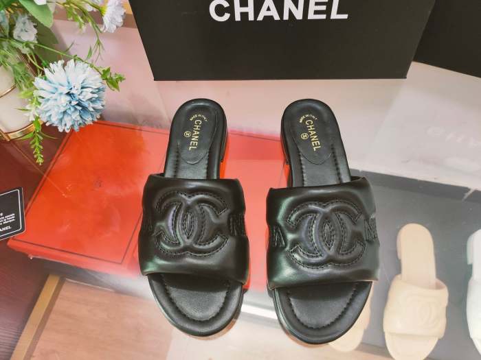 Women's Flat slippers shoe ,size 35-40 ,SS50-1235-1237