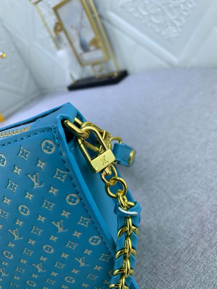 Split Leather  bag ,5A , size 21.5x12.5x5cm ,no box,  B110-132