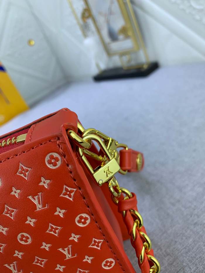 Split Leather  bag ,5A , size 21.5x12.5x5cm ,no box,  B110-133