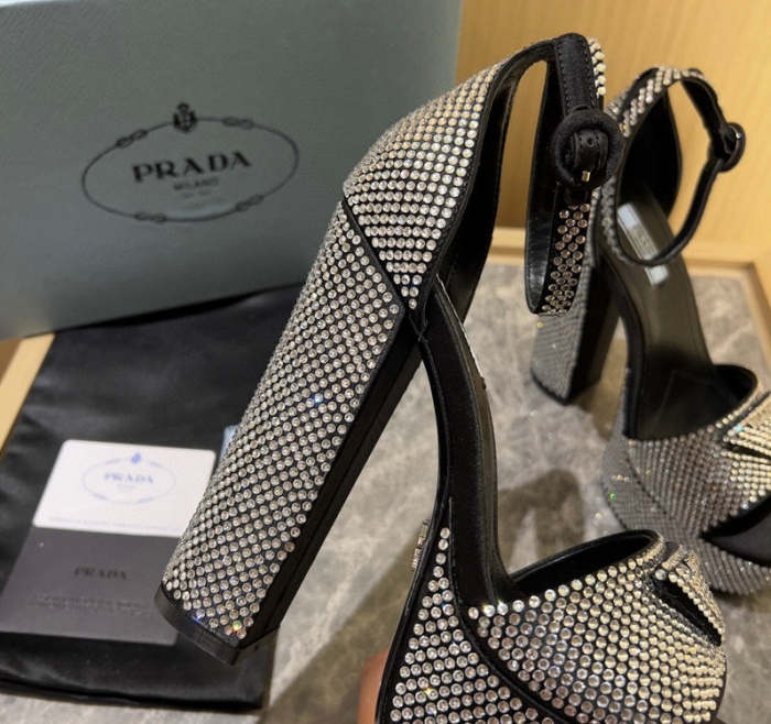 Women heel shoes, size 35-42, SS150-70