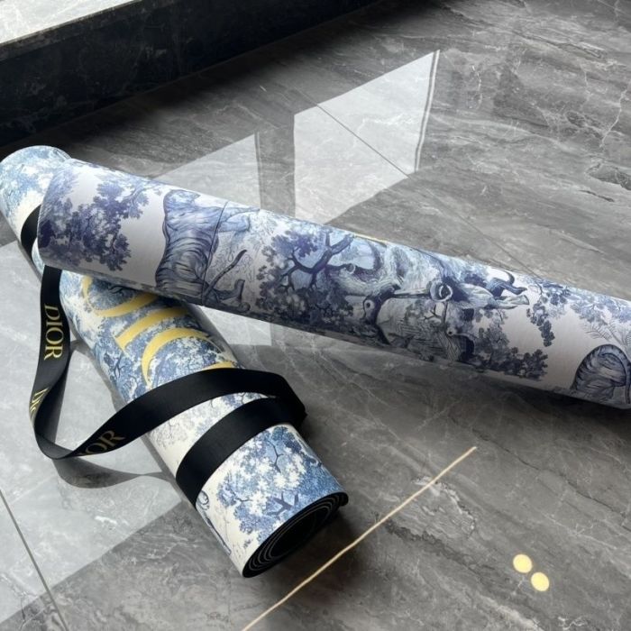 Deerskin velvet yoga fitness dance non-slip mat sports equipment,size 180x66x0.4cm. HSE150-3