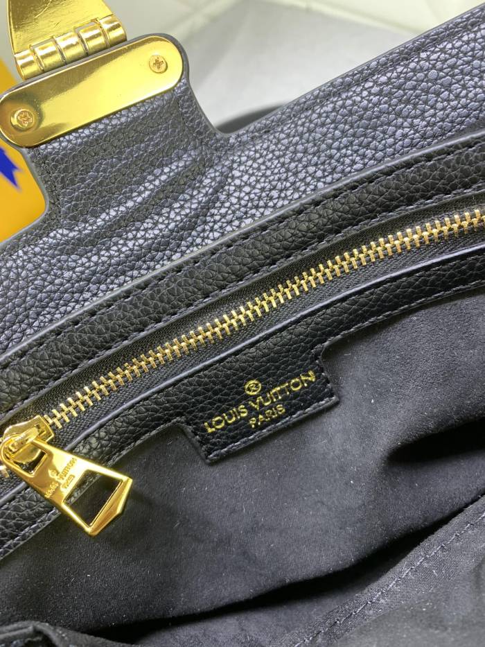 Split Leather  bag ,5A , size 29x19x9cm ,no box,  B110-137
