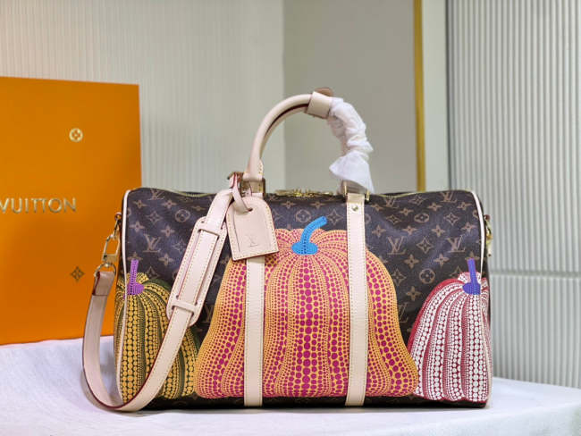 Keepall Leather bag ,5A , size 45x27x20cm ,no box, B110-143