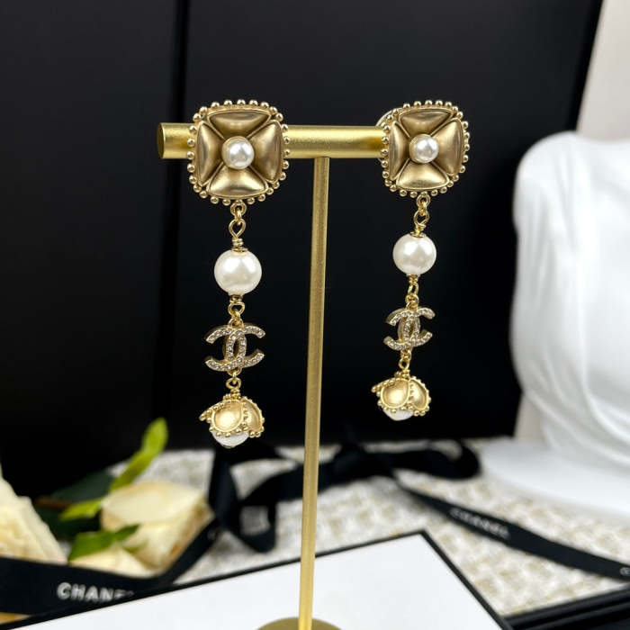 Earring  jewelry ,with box,  J25-1697