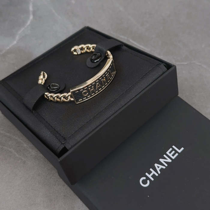 Bracelet bangle jewelry ,with box,  J25-1719
