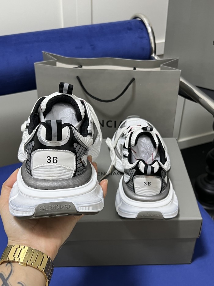 Men women sneakers shoes, size 35-44, SS110-365-370