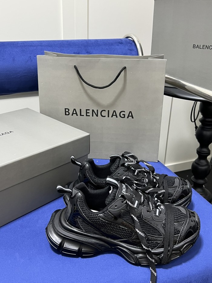 Men women sneakers shoes, size 35-44, SS110-365-370