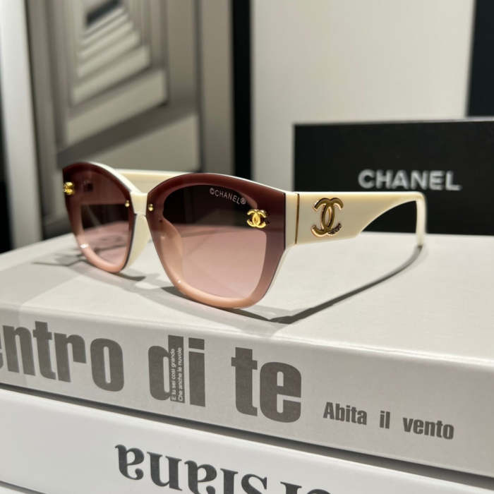 Blue light blocking sunglasses with the box and case ,G25-2502-2509