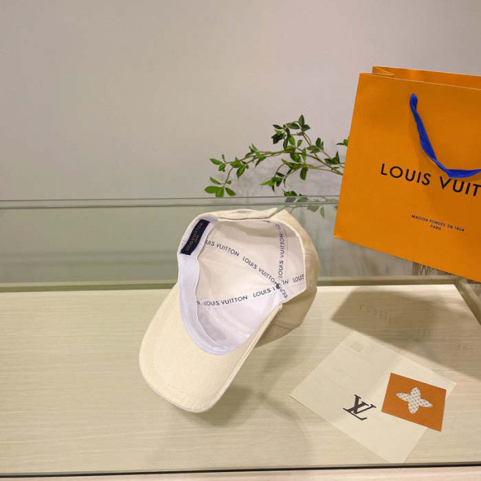 men women hat ,no box. HX25-439-441