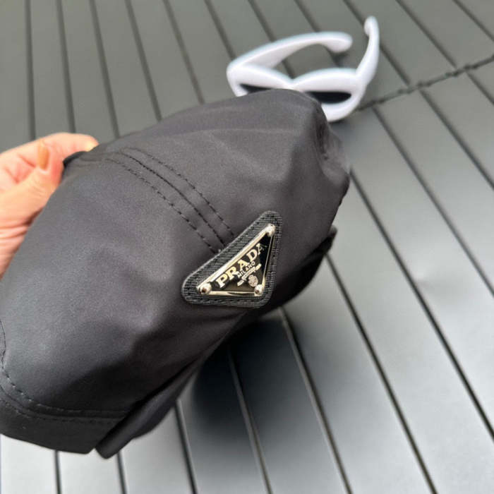 men women hat ,no box. HX25-448