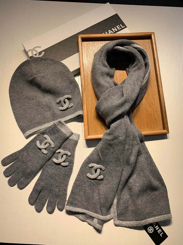 cashmere cotton scarf and gloves and hat ,no box. HX68-25-27