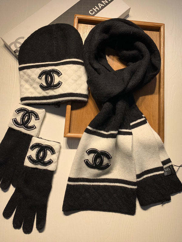 cashmere cotton scarf and gloves and hat ,no box. HX68-23-24