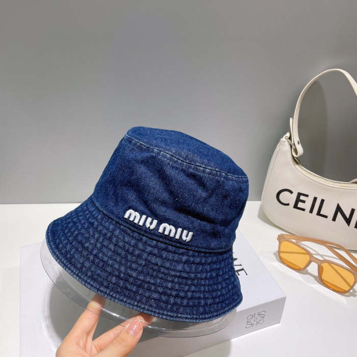 men women hat ,no box. HX25-471-472