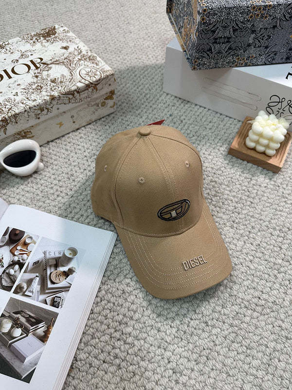 men women hat ,no box. HX25-511-515