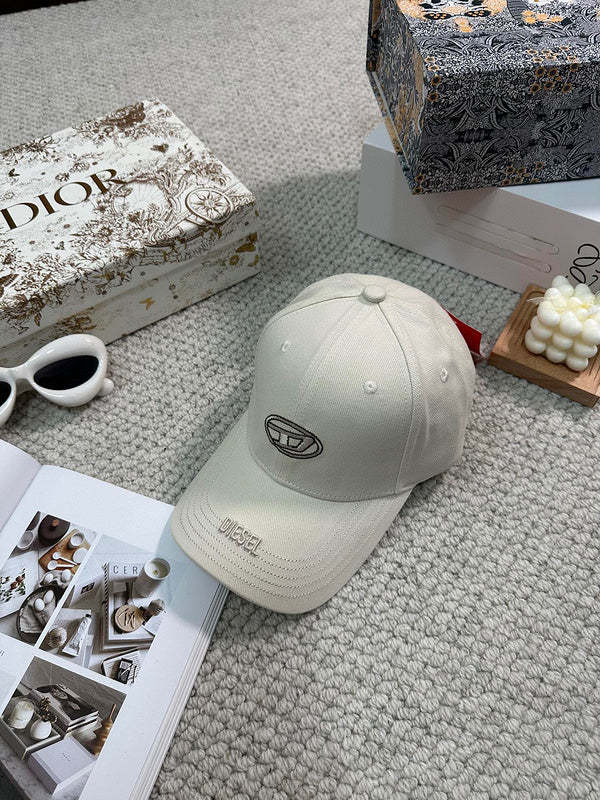 men women hat ,no box. HX25-511-515
