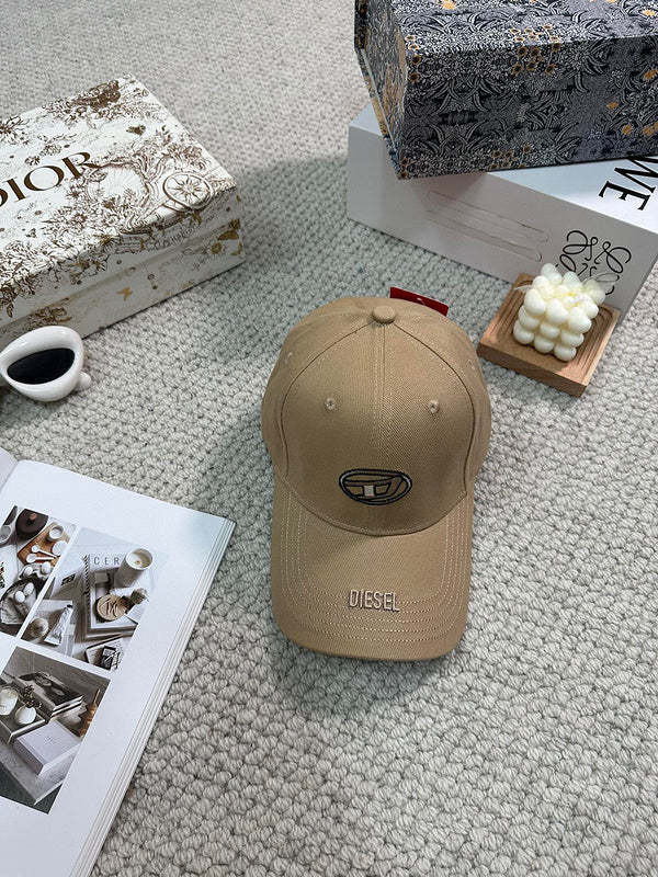 men women hat ,no box. HX25-511-515