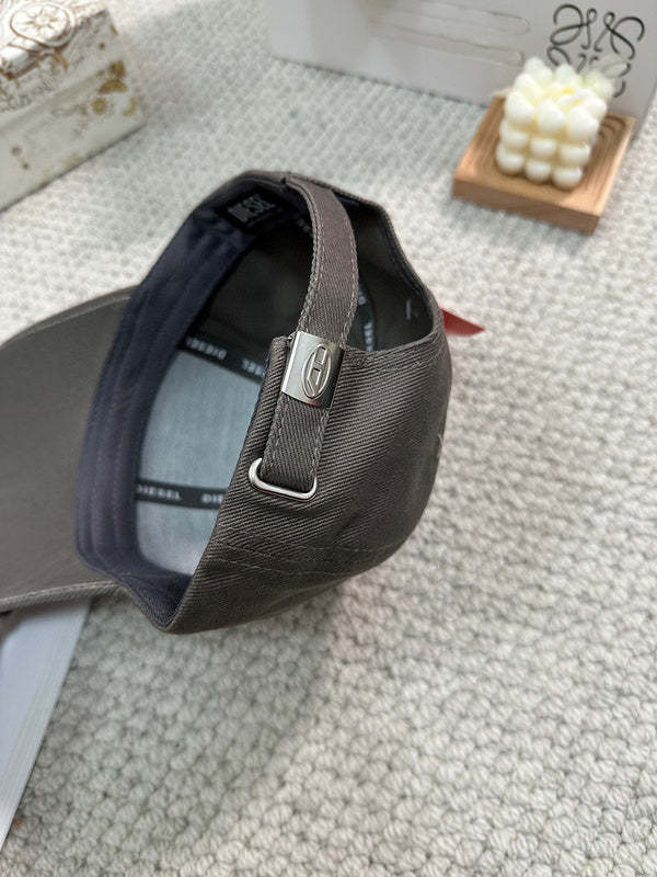 men women hat ,no box. HX25-511-515