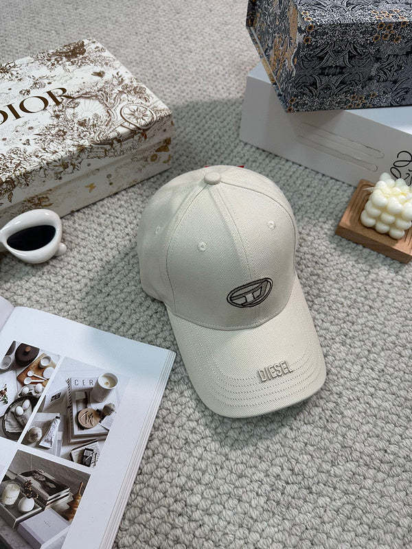 men women hat ,no box. HX25-511-515