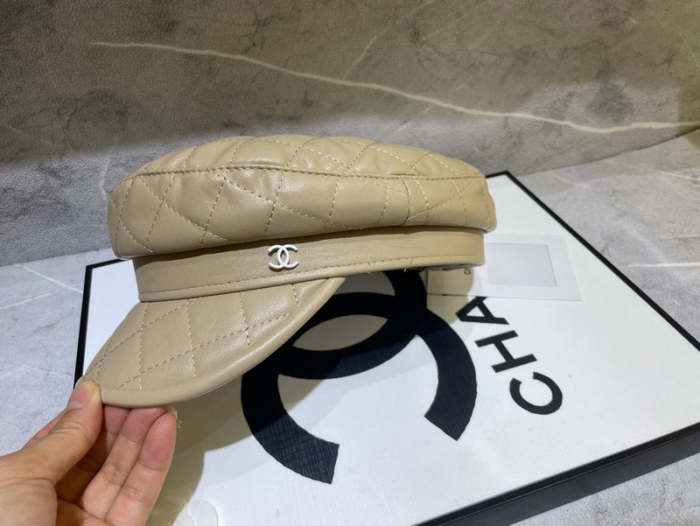 Fashion military hat for women ,no box. HX25-550-551