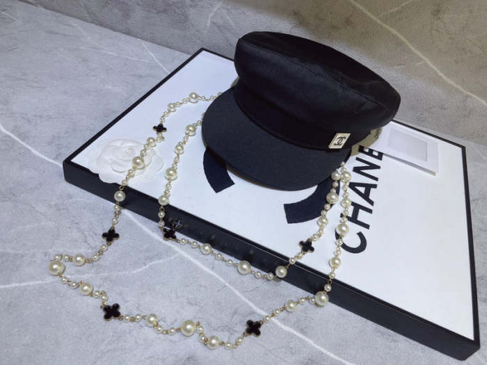 Fashion hat for women ,no box. HX25-557-558