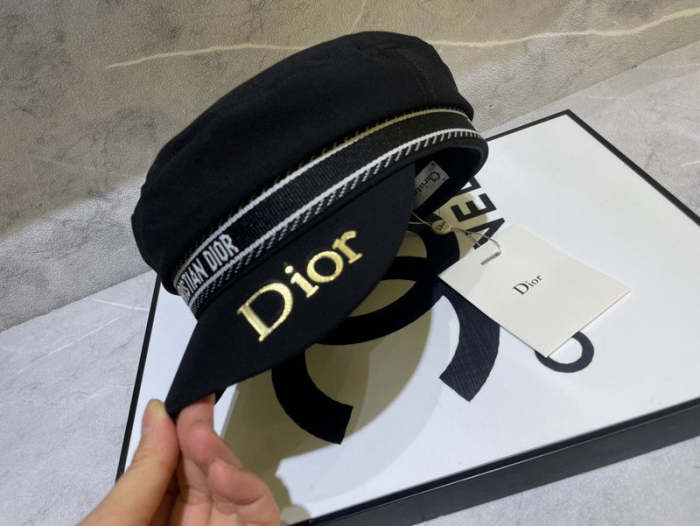 Fashion hat for women ,no box. HX25-554-556