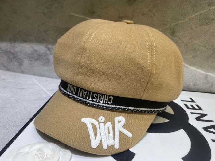 Fashion hat for women ,no box. HX25-575-577