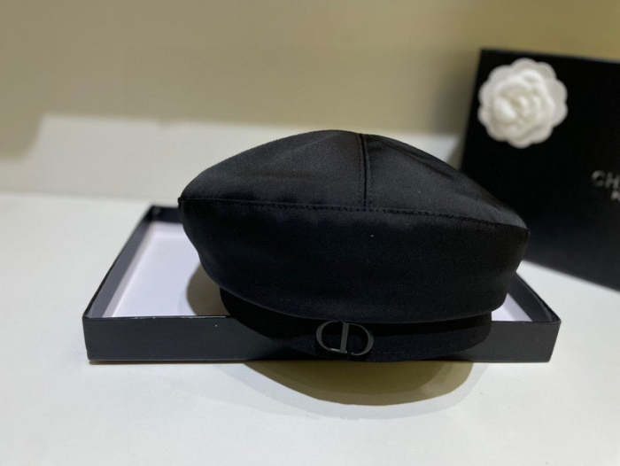 Fashion hat for women ,no box. HX25-589-591