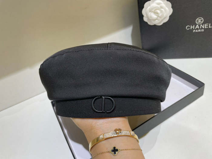 Fashion hat for women ,no box. HX25-589-591