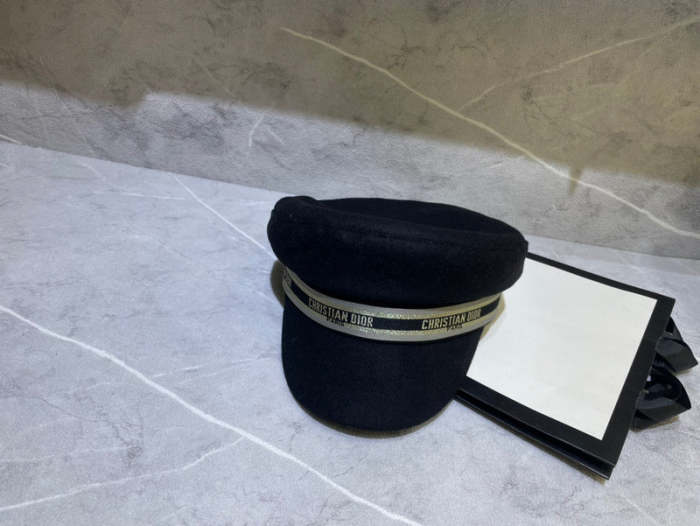 Fashion hat for women ,no box. HX25-607-609