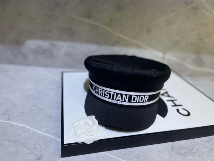 Fashion hat for women ,no box. HX25-653-654