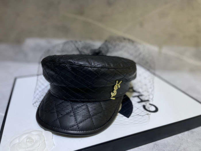 Fashion hat for women ,no box. HX25-647-648