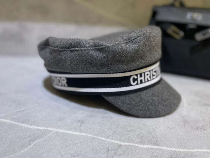 Fashion hat for women ,no box. HX25-601-603
