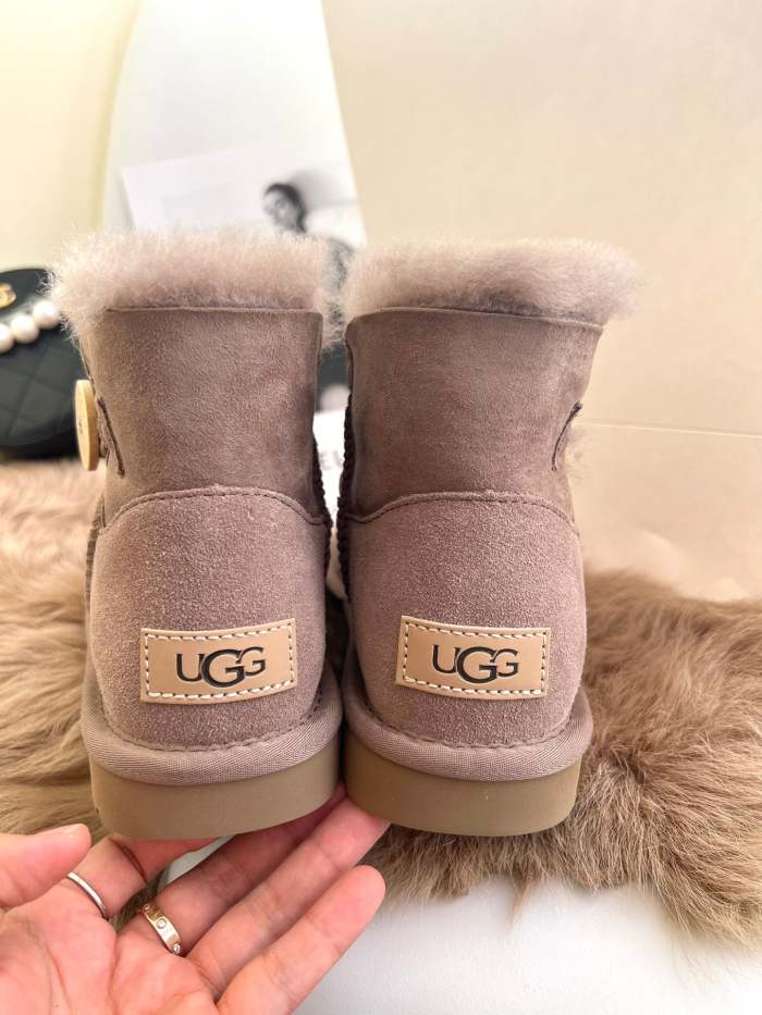 Women flat snow boots shoes, wih box, size 35-41, SS50-1395-1400