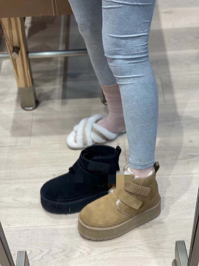 Women flat shoes, size 35-40,with box, SS88-547-548