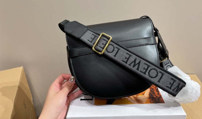 Split leather  bag ,4A,size 22x20cm, no box, B88-1659-1664