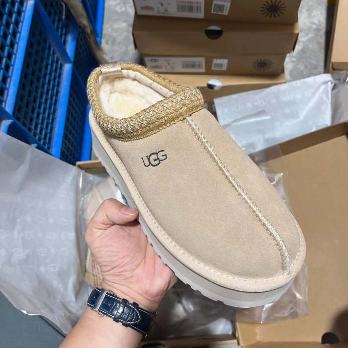 Men and Women flat fur shoes, size 35-44, SS70-1791-1792