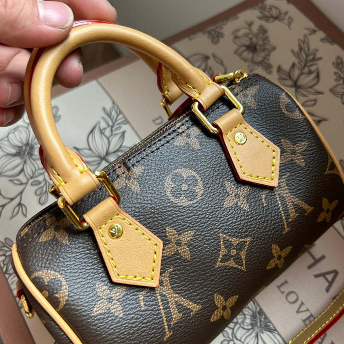 Split leather bag, AAA,size 16cm,no box,B50-1912