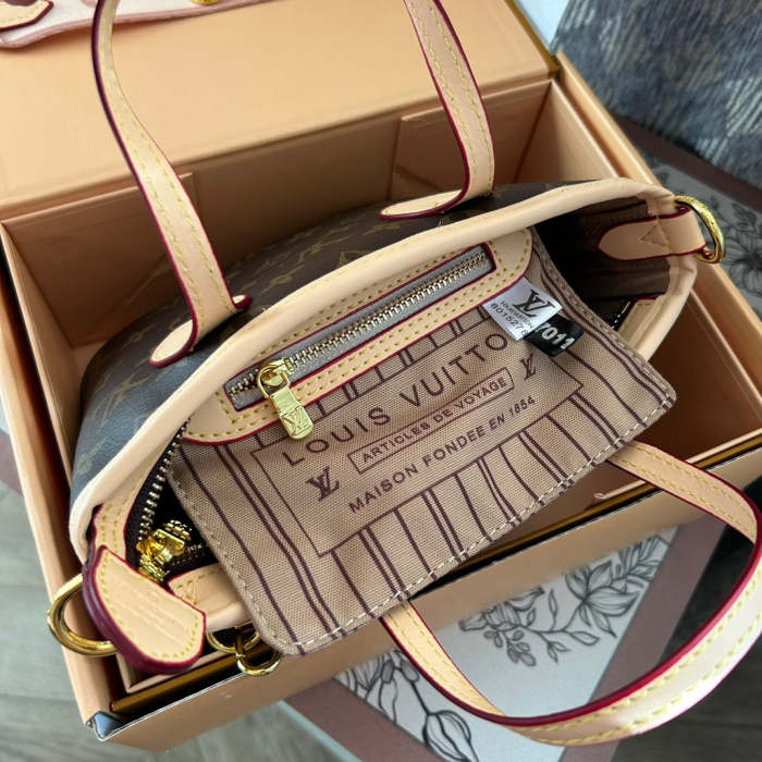 Split leather bag, AAA,size 20cm,no box,B50-1915
