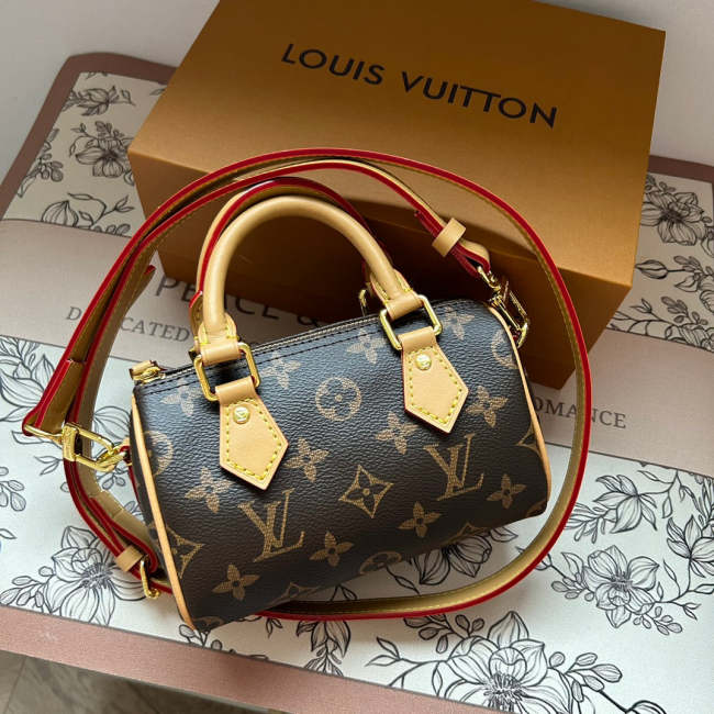 Split leather bag, AAA,size 16cm,no box,B50-1912