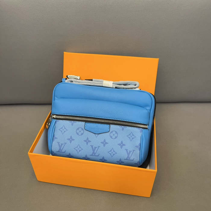 Split Leather  bag ,3A , size 25x18cm ,no box,  B68-6062-6064