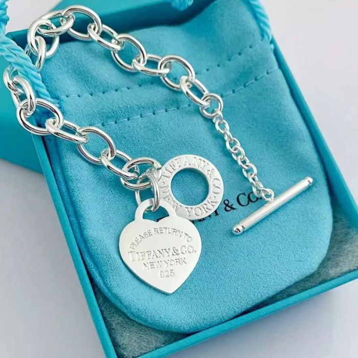 the necklace and bracelet set, J38-223