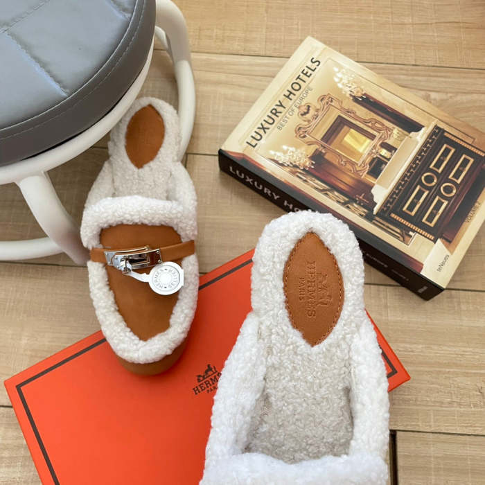 Women's Flat slippers shoes , size 35-40 ,SS50-1464-1465