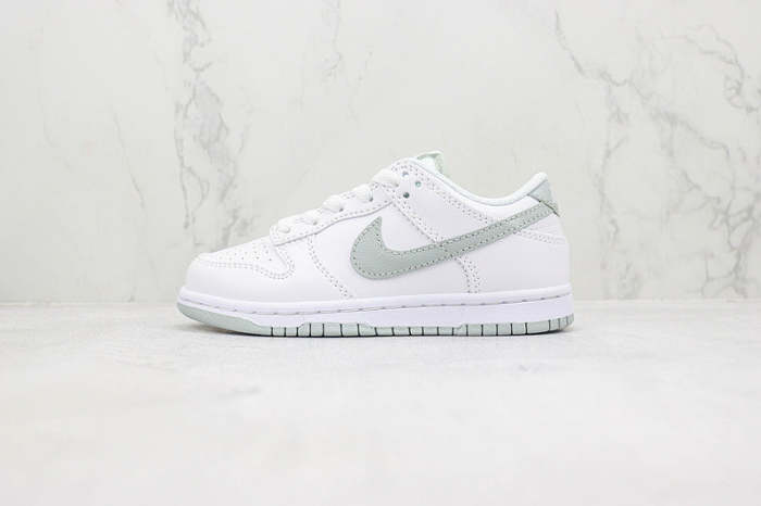 Kid's air force sneakers runner shoes, size 27.5-35, SS70-1874