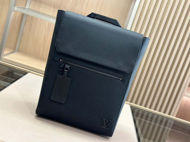Split leather bag ,4A,size 30x40cm, no box, B88-1672-1673