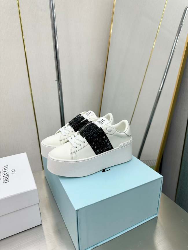 Women's flat runners shoes, size 35-45, SS88-621-623