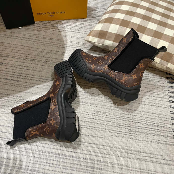 Women's flat snow boots shoes, size 35-40, SS88-629-630