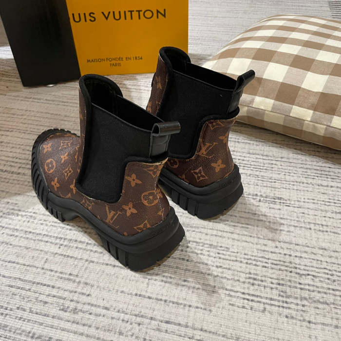 Women's flat snow boots shoes, size 35-40, SS88-629-630
