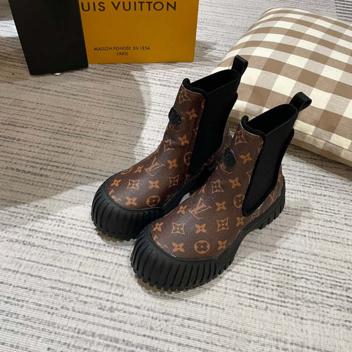 Women's flat snow boots shoes, size 35-40, SS88-629-630